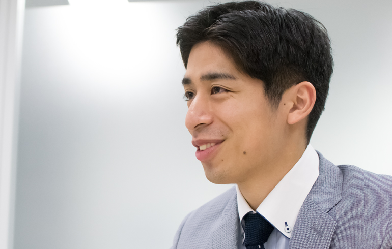 伊藤友篤